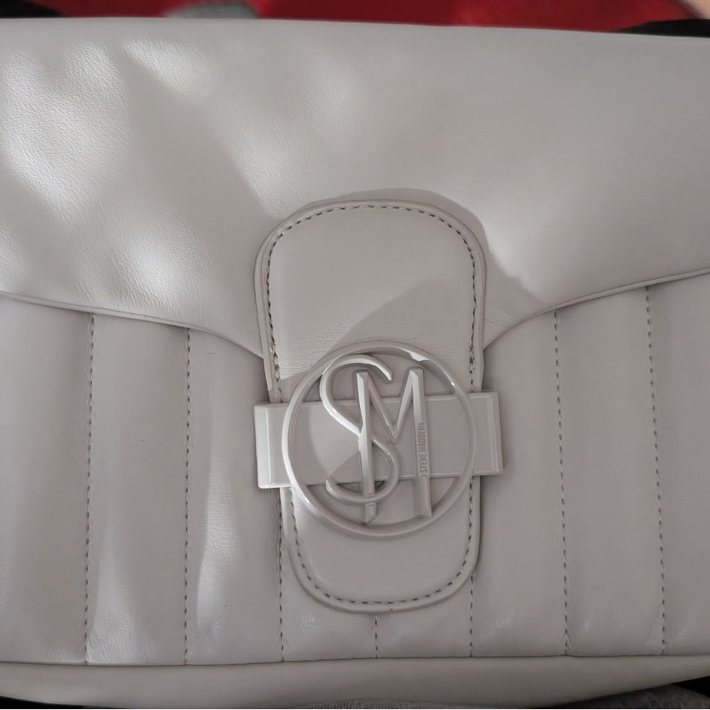 Steve Madden White Quilted Clutch